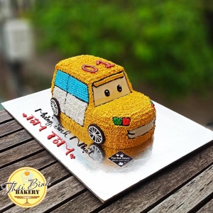 bánh ô tô sinh nhật tôm tôm