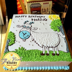 Bánh kem vẽ con Dê trắng mừng sinh nhật Hoằng