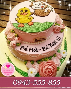 Bánh kem 2 tầng vẽ nhân vật khỉ và vịt