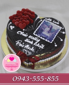 bánh trái tim sô cô la in ảnh tặng người yêu