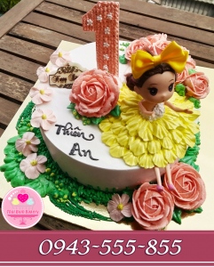 Bánh kem búp bê mừng sinh nhật con gái yêu thiên an 1 tuổi