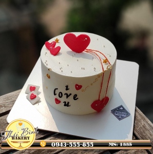 Bánh kem chữ I LOVE YOU dễ thương dàn h tặng bạn gái