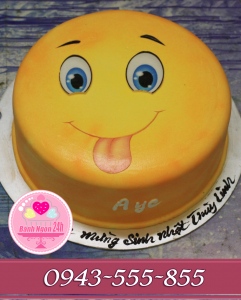 Bánh kem icon mặt cười trên facebook