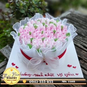bánh bó hoa tulip hồng nhạt