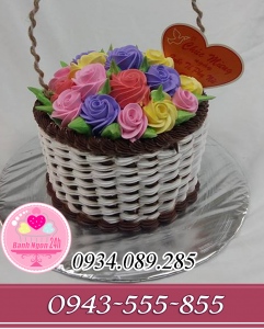 Bánh giỏ hoa hồng mừng ngày quốc tê phụ nữ 8/3