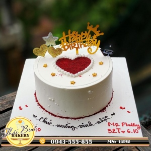 Bánh kem tim đơn giản tặng bố Tự & mẹ Phương