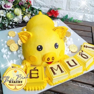 Bánh kem 3D tông vàng tặng bé muối