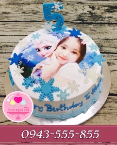 Bánh in ảnh bé gái cùng elsa 5 tuổi