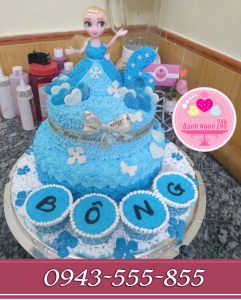 Bánh kem 2 tầng công chúa elsa tặng con yêu