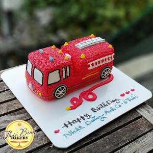 bánh kem ô tô cứu hỏa 